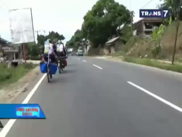 Mudik dengan Sepeda