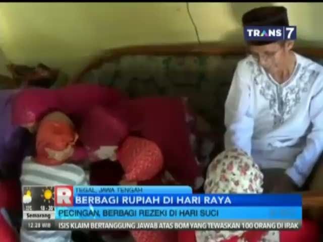 Tradisi Bagi Uang Saat Lebaran
