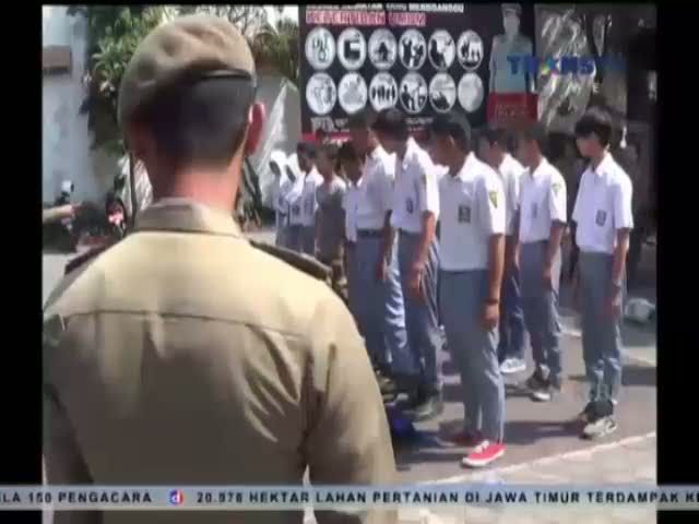 Belasan Siswa Pesta Miras dan Nonton Film Porno