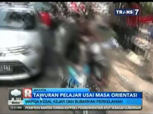 Tawuran Pelajar Usai Masa Orientasi