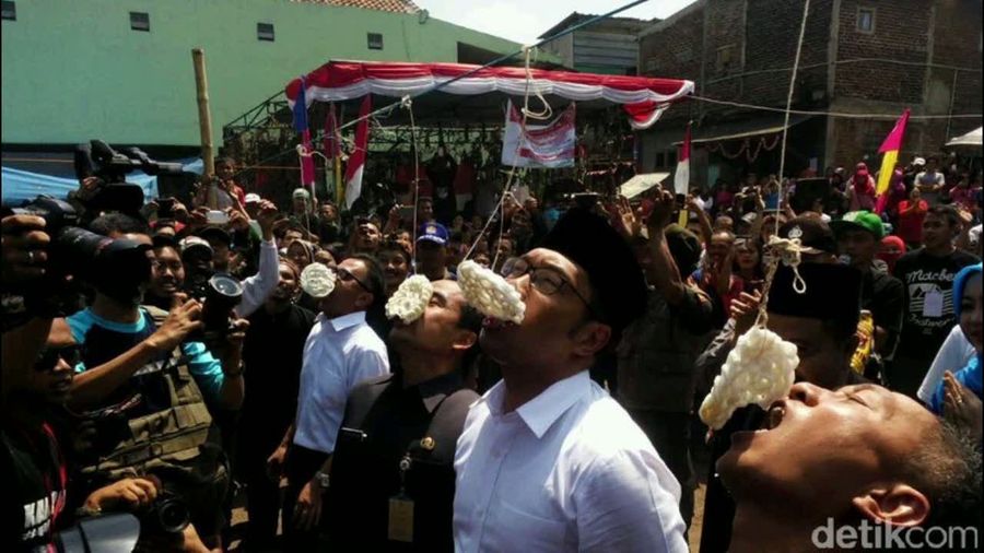 Part 2 - Lomba Makan Kerupuk Bersama Ridwan Kamil