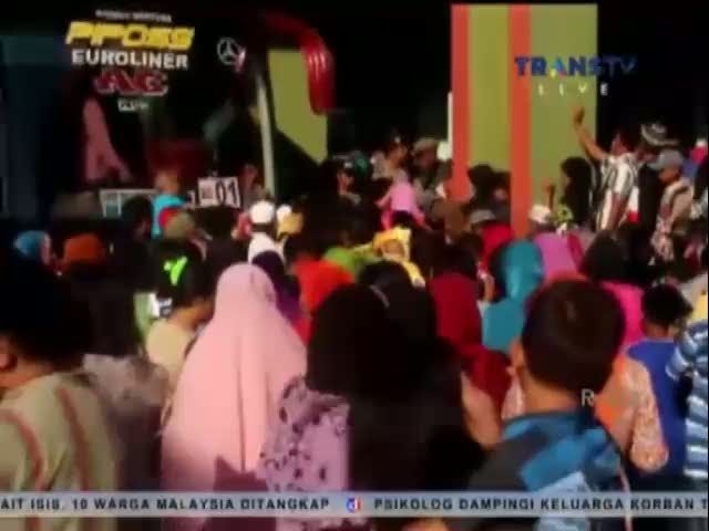 Pemberangkatan Jamaah Calon Haji Ricuh
