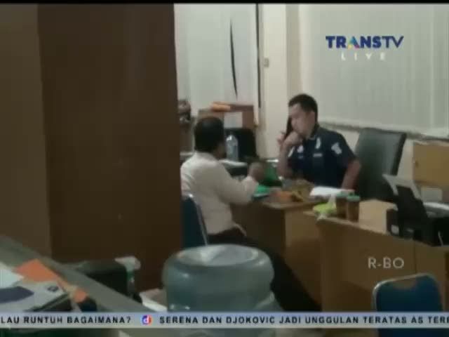 Pengendara Gojek Dikeroyok Saat Menjemput Penumpang 