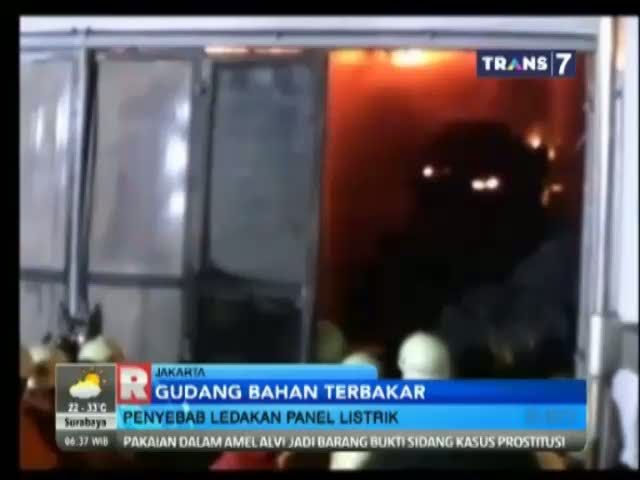 Ruko Asemka Pasar Pagi di Lahap si Jago Merah