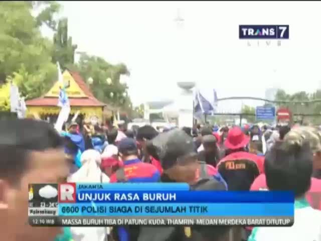 Demo Buruh di Minta Kenaikan Upah Minimum 22 %