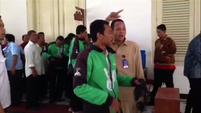 Pengemudi Go-Jek Minta Perlindungan Kerja Kepada Presiden Jokowi