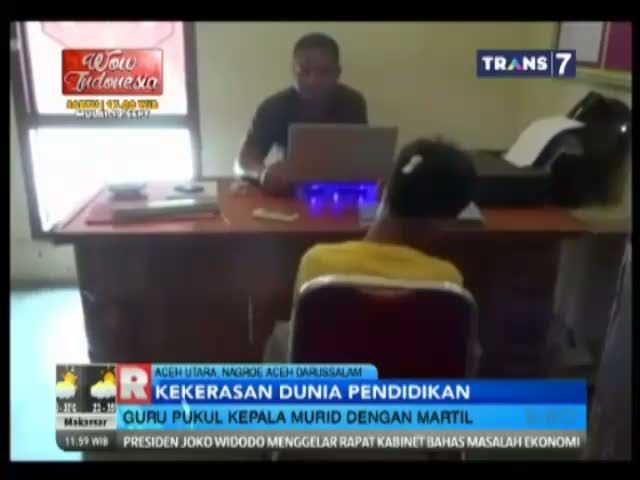 Guru Pukul Kepala Murid Dengan Martil