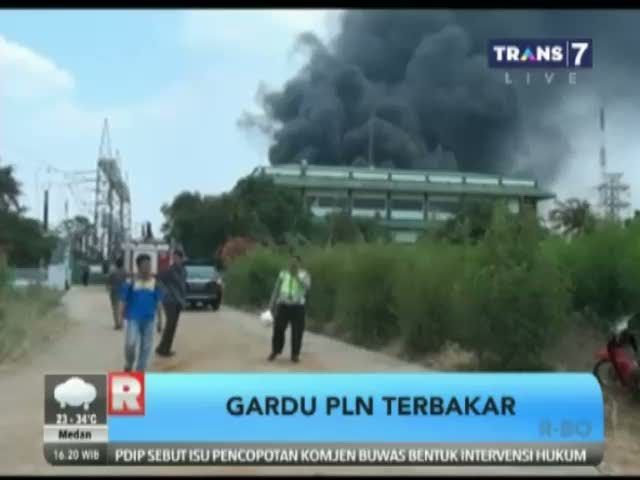 Gardu PLN di Kembangan Terbakar