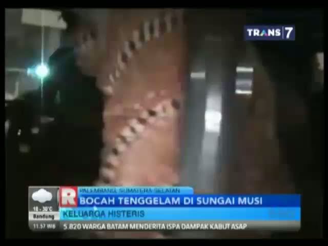 Sang Anak Tenggelam, Keluarga Histeris