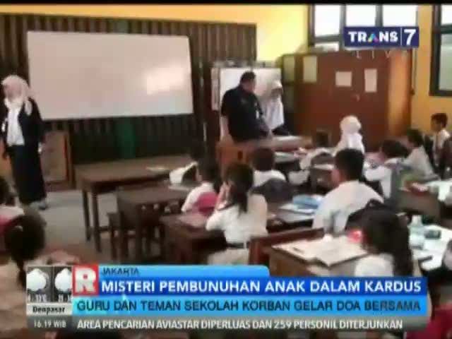 Guru dan Teman Sekolah Korban Gelar Doa Bersama
