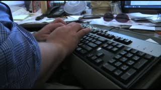 Ternyata Kerja Kantoran Lebih Sehat dengan Meja Berdiri