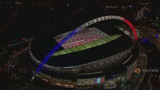 Penghormatan Pemain Bola Nasional untuk Korban di Paris