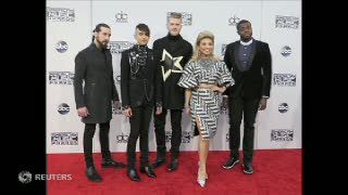 Pentatonix Menyanyikan Lagu dari Film Star Wars