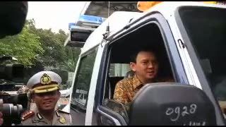 Ahok Kejar Target Bangun Jalur Layang Kereta Untuk Atasi Kecelakaan