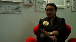 Cara Ekspres Menlu Respons Permasalahan WNI