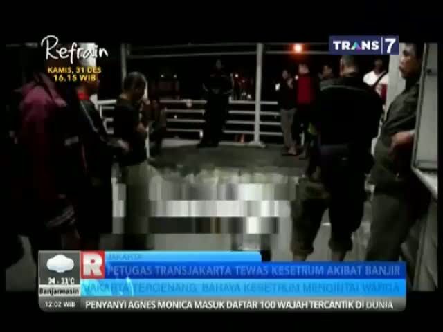 Petugas Transjakarta Tewas Tersengat Listrik 