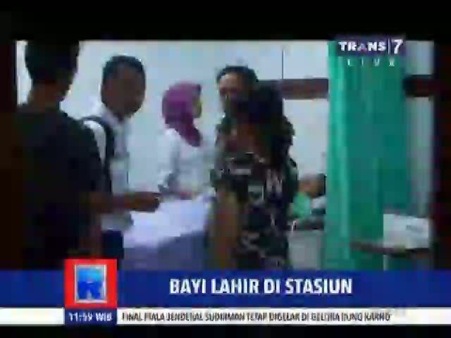 Bayi Lahir Tanpa Bantuan Medis ini Dalam Kondisi Baik