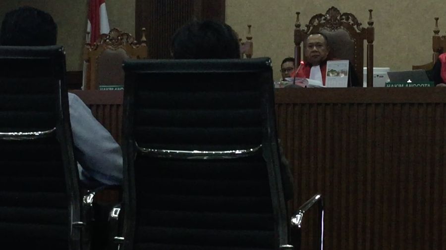 Manajer Kafe Olivier Lihat Gelagat Aneh Jessica
