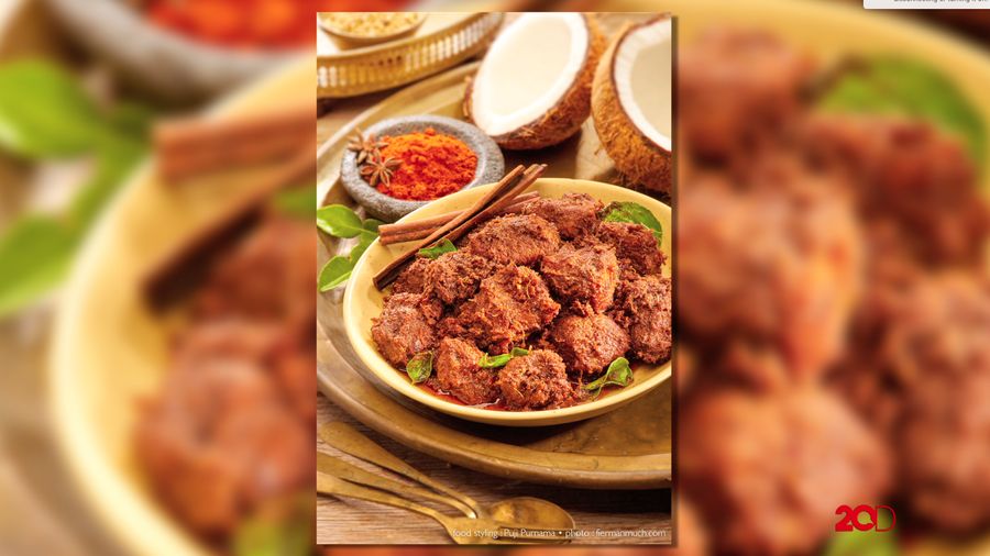 Komposisi Foto Makanan Rendang Ala Puji Purnomo