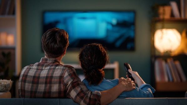 Hiburan Legal dengan Beragam Tayangan dalam Satu Platform, Hanya Rp17 Ribuan!