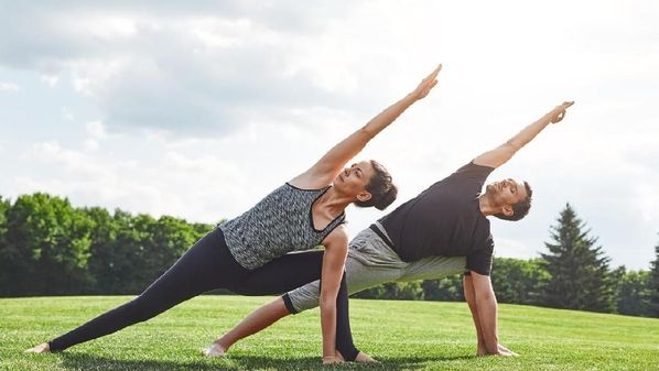 Special Valentine Couple Yoga, Kencan Romantis dengan Aktivitas Mindful