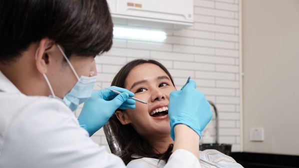 Satu Tempat untuk Semua Kebutuhan Gigi Keluarga? MHDC Solusi Praktisnya