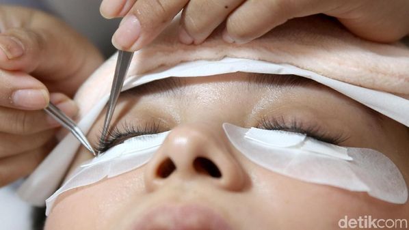 Mau Kuku Sehat dan Elegan? Kenali Layanan Nail Care Premium di Misumi Lash & Beauty