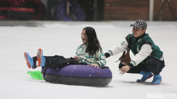 Ajak Anak ke Trans Snow World Bekasi, Main Salju Sekaligus Dapat Voucher Bermain Kidcity!