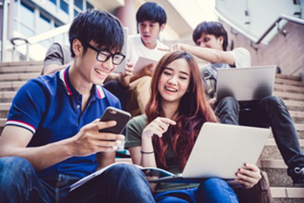 Baru Lulus Kuliah? Yuk Tambah Skill Akuntansi Biar Makin Siap Kerja