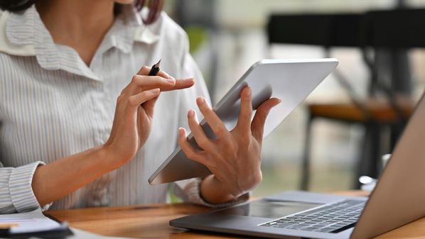 Mau Tambah Skill Accounting? Coba Belajar Accurate