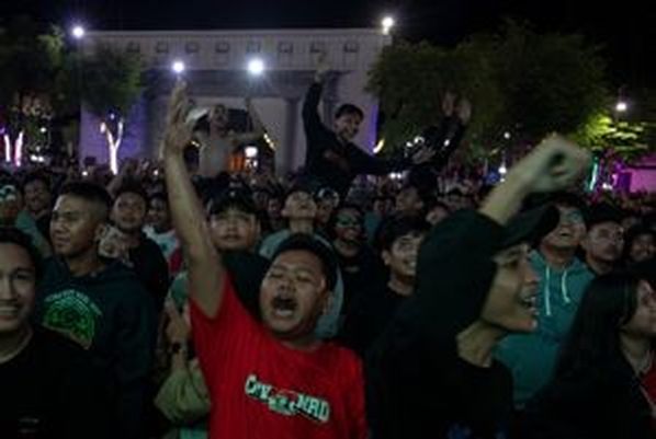 Penggemar Sepak Bola Wajib Tahu! Ini Tempat Nobar Asyik Sambil Menikmati Pizza di Jakarta