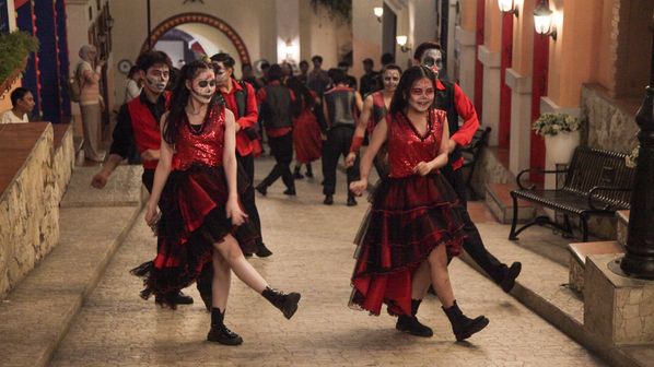 Rayakan Halloween Berdua di Trans Snow World Bintaro, Tiket Mulai Rp92 Ribuan