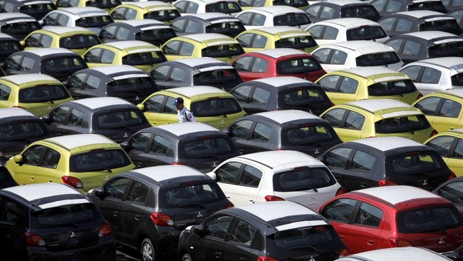 Investor Jepang Mitsubushi Motor Corp berencana membangun pabrik mobil MVP senilai US$ 600 juta di Indonesia. Pabrik itu diharapkan mulai berproduksi pada 2017