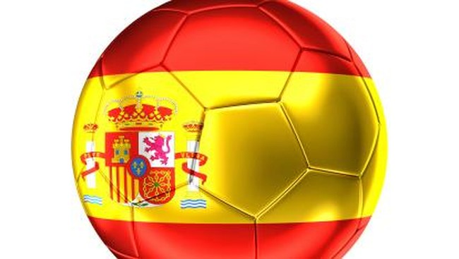 Nada ancaman yang terdapat di surat Sekjen FIFA bukan pertama kalinya terjadi di sepak bola, Polandia, Yunani, dan bahkan Spanyol pun pernah merasakannya.