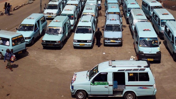 Duh Gara-gara BBM Naik, Ini Sederet Tarif yang Bakal Ikutan Naik Harga!