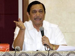 Pekerja RI Diganti Robot? Luhut: Belum Sampai Situ