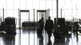UE Akan Perketat Pengawasan Warga yang Masuk Daerah Schengen