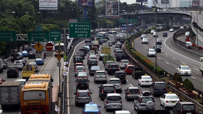 Jasa Marga akan mengembangkan bisnis properti, fiber optik, dan perawatan jalan dalam empat tahun ke depan.