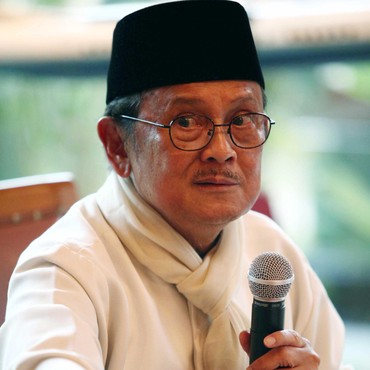 Tak Hanya BJ Habibie, Ini 7 Artis dengan IQ Tinggi Hampir Sejajar Einstein