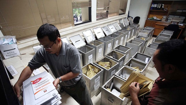 Keputusan Mahkamah Konstitusi tentang calon tunggal di Pemilihan Kepala Daerah telah berhasil menyelesaikan kebuntuan politik.
