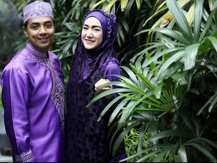 Ustaz Riza Muhammad Ditahan di Imigrasi Hong Kong, Istri Nangis Minta Doa