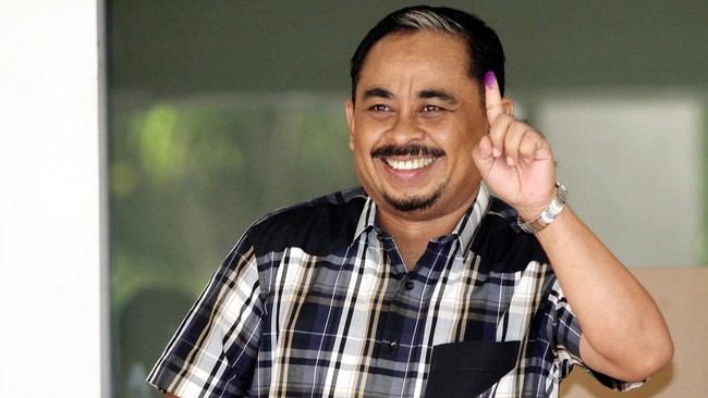 Mahkamah Agung menghukum bekas Presiden Partai Keadilan Sejahtera, Luthfi Hasan Ishaaq,&nbsp;lebih berat&nbsp; Mahkamah juga mengabulkan tuntutan hak politik bagi sang politikus.