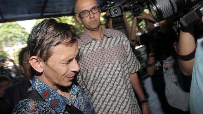 Kondisi korban kejahatan asusila di Jakarta International School tak kunjung membaik. Trauma yang dialami pelajar sekolah dasar berusia enam tahun itu malah membuatnya dihantui rasa bersalah.