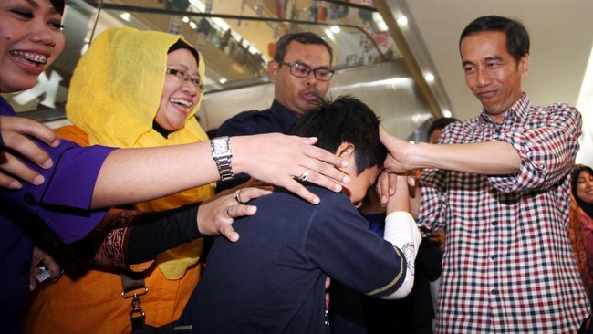 Jokowi ingin mempelajari pengalaman implementasi program KJP ini karena nantinya akan diterapkan di seluruh Indonesia. Kekurangan program akan segera diperbaiki