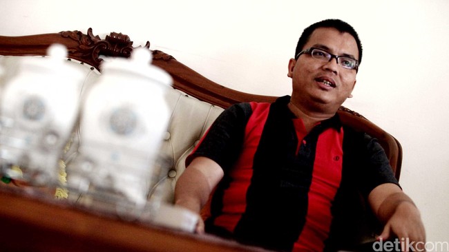 Ungkap kasus gratifikasi di kementeriannya, Wamenkumham Denny Indrayana akan datangi Kejaksaan Agung untuk memberikan kesaksian.
