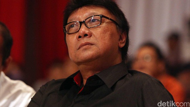Setelah kalah dalam pemilihan kursi Pimpinan DPR RI, PDIP tengah mempersiapkan amunisi lobi kepada Setya Novanto untuk mendapatkan kursi pimpinan MPR RI