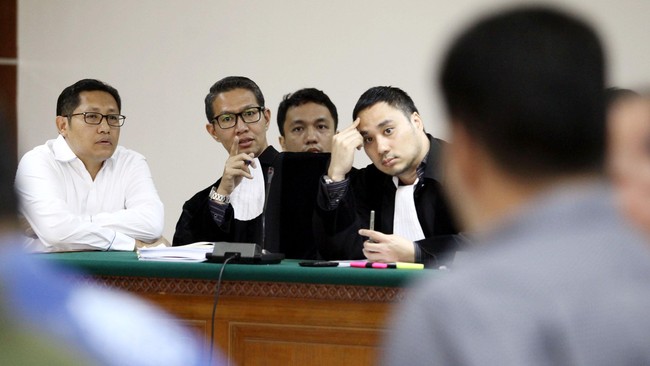 Banyak nama yang disebut selama proses persidangan Anas Urbaningrum. Diharap bisa menjadi bahan untuk penelusuran dan pengembangan selanjutnya.