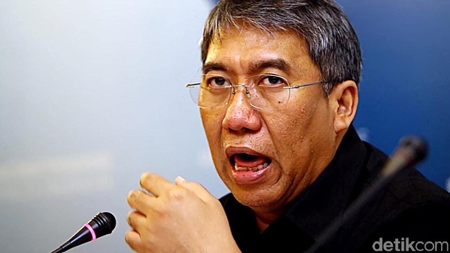 Wakil Menteri Perdagangan Bayu Krisnamurthi mengaku kecewa karena nilai ekspor furniture Indonesia ke China tahun ini hanya US$ 25 juta. Angka ini jauh dari nilai ekspor furniture Indonesia sepanjang 2013 lalu sebesar US$ 1,8 miliar.