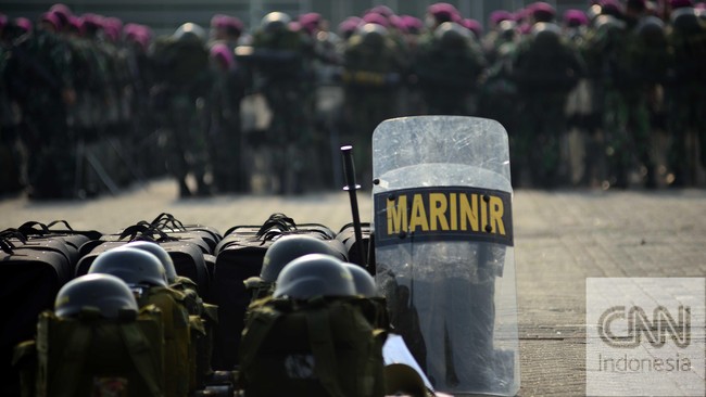 Tentara Nasional Indonesia dan Kepolisian RI sepakat untuk menjaga kelancaran proses pelantikan pasangan pimpinan negara terpilih, Joko Widodo- Jusuf Kalla.