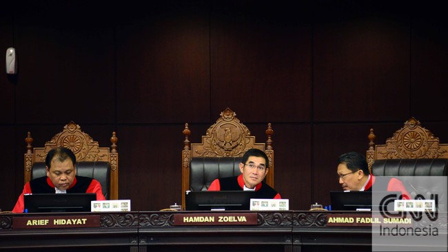 PDIP menggugat pasal UU MD3 yang membuat partai pemenang pemilu tak otomatis berhak menduduki kursi ketua DPR.